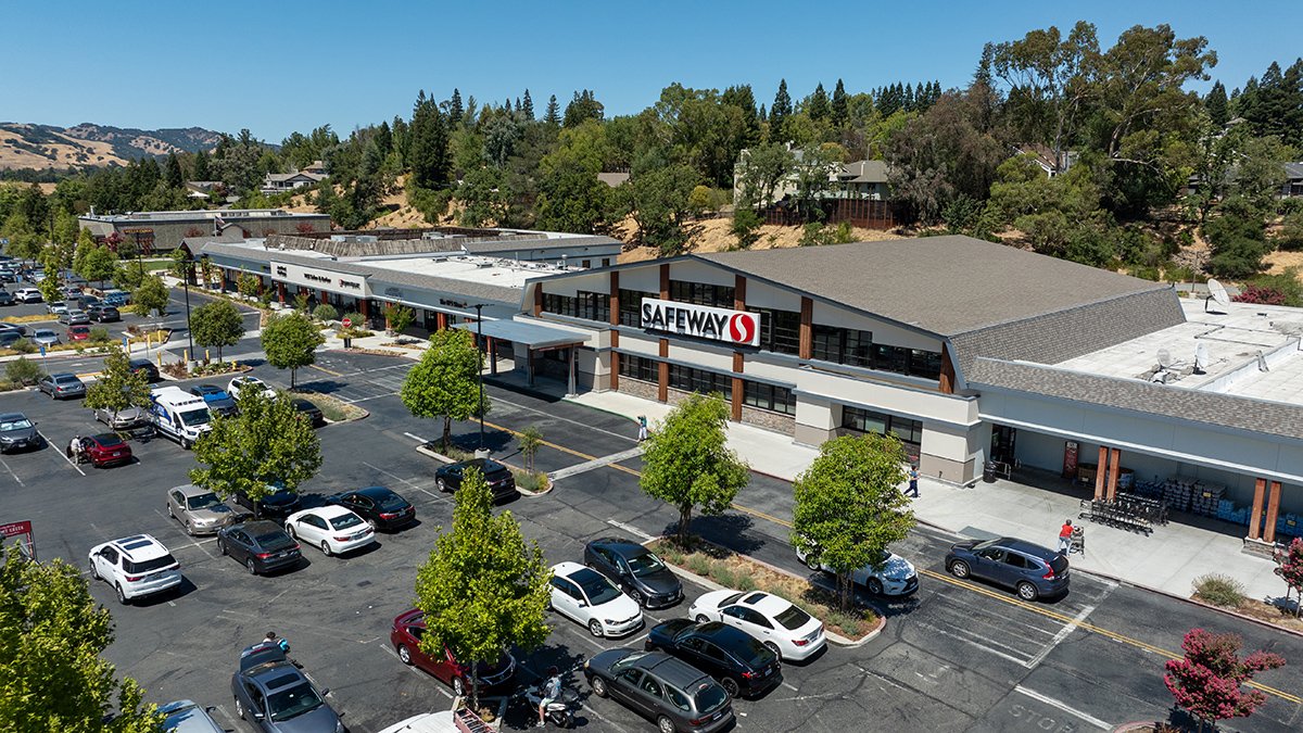 Rossmoor Shopping Center Area, CA - Rossmoor Shopping Center | Sterling Organization