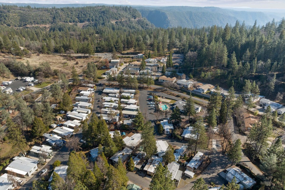 Rush Park Neighborhood, CA - Shady Glen Estates | Mobile Home Park in Colfax, CA